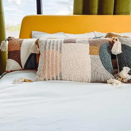 Holiday home Vintage Vibes - Minutes From The Broadway Buzz *