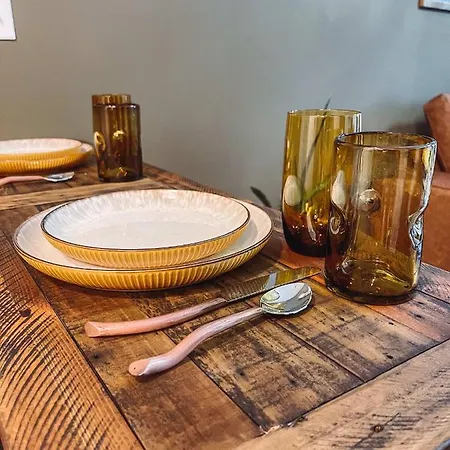Cozy - 2 Miles To Broadway & Free Parking Holiday home *