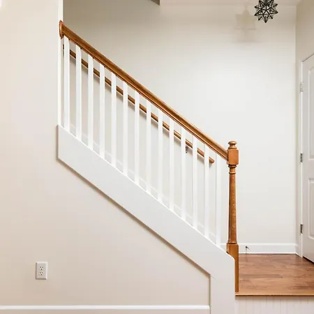 Relax In Style Near The Heart Of Music Holiday home Nashville