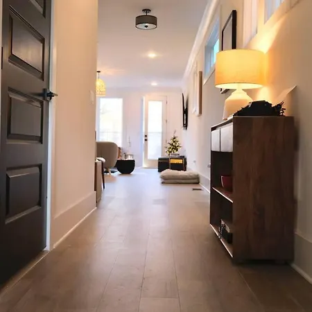 Nashvilla. A Luxe Escape + 3 Miles To Downtown. Holiday home *