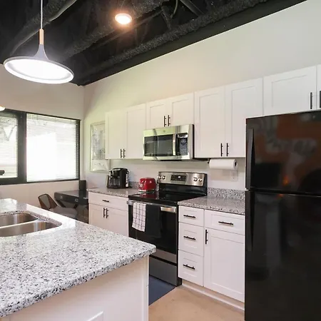 New Groove Apartment Nashville