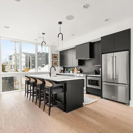 Million Dollar Cowboy Lux 4br Downtown By Barcle Holiday home