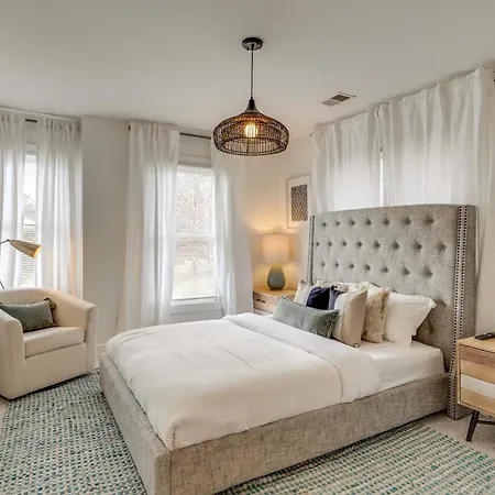 Skyline Views From Shelby With Wifi, Fully Furnished, Pet Friendly & In Unit Laundry Nashville