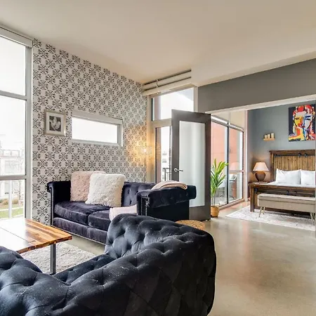 Longterm Just Across The River From Downtown- Fully Equipped For Long Term Holiday home *
