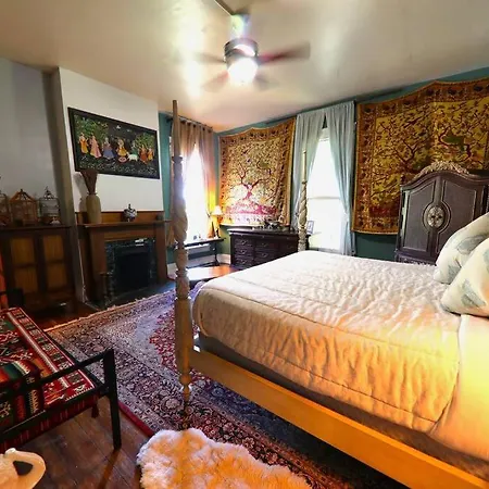 7000sf 11bed/3bth 3 Acres! 5 Minutes Downtown * Nashville