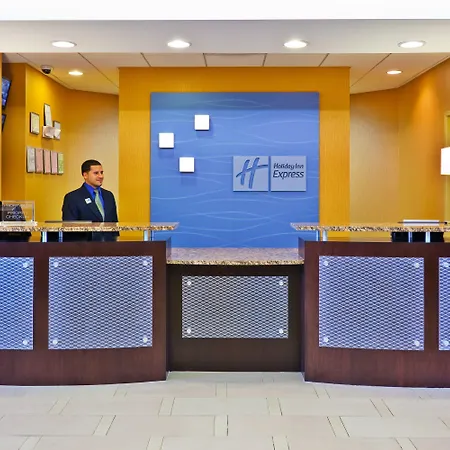 Hotel Express Nashville-opryland By Ihg Nashville