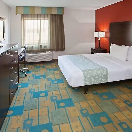 La Quinta By Wyndham Airport 3*