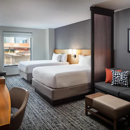Hyatt Place Downtown Hotel