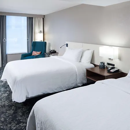 Hilton Garden Vanderbilt 3*