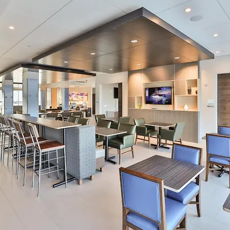 Express & - Metrocenter Downtown By Ihg 3*