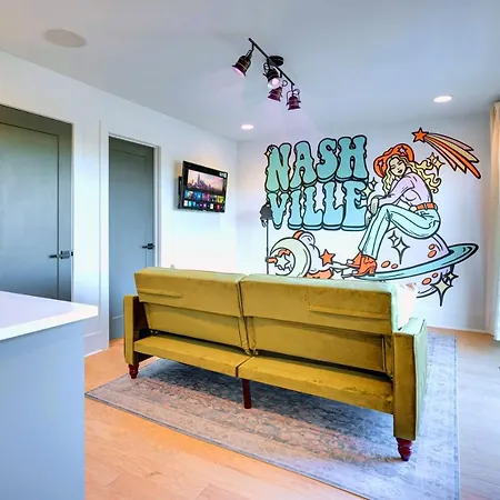 Sky High Cowgirl Luxe 4br W Rooftopdeck Karaoke *