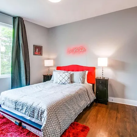 The King Of Rock Experience 13 Beds & Rooftop W View * Nashville