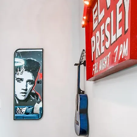 The King Of Rock Experience 13 Beds & Rooftop W View Holiday home Nashville