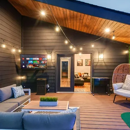Johnnycashville 11 Beds - Close To Downtown Holiday home