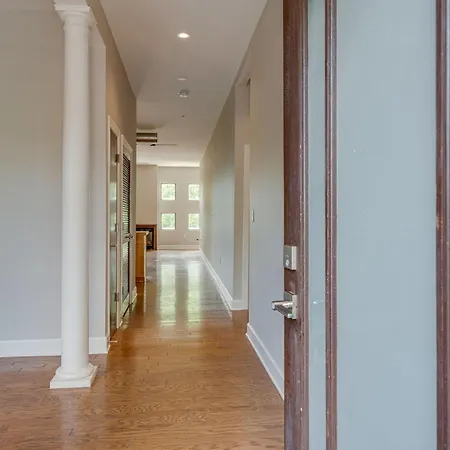 Historic Edgefield 2bd 2ba Loft Nashville
