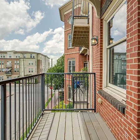 Historic Edgefield 2bd 2ba Loft Holiday home *