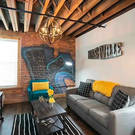 Lux Haven: Unforgettable Getaway In Historic Elegance * Nashville