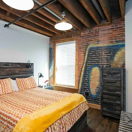 Lux Haven: Unforgettable Getaway In Historic Elegance * Nashville
