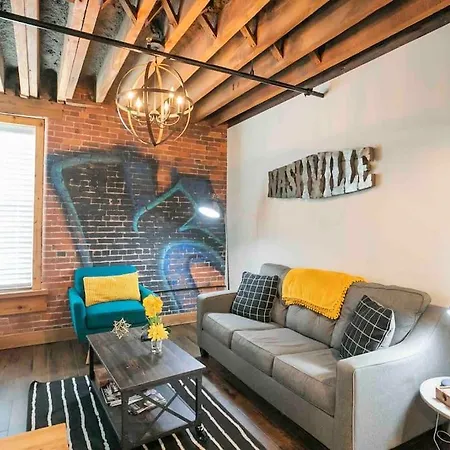 Lux Haven: Unforgettable Getaway In Historic Elegance * Nashville