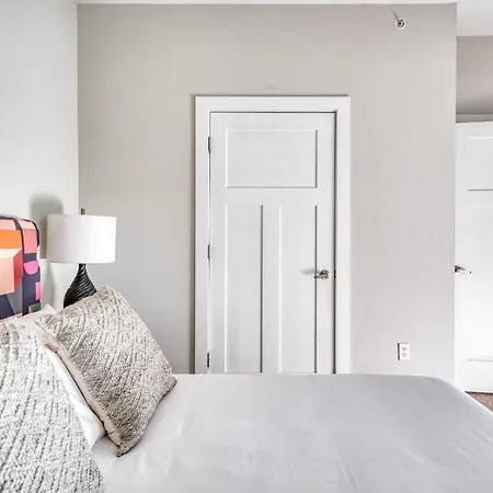 Cozysuites Music Row Spacious 2br In Nashville! 01 * Nashville