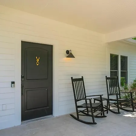 Spacious Homebase With Backyard * Nashville