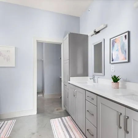Alloy 374-7 Holiday home