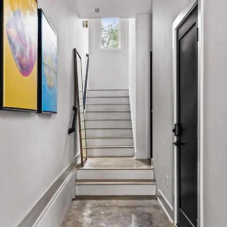 Harmony 18 Nashville