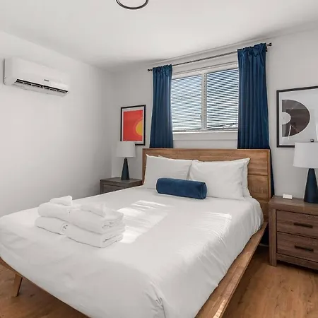 Holiday home Kensington 2102-12