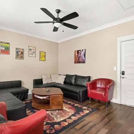 Nashvilla Holiday home *
