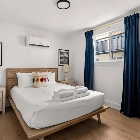 Holiday home Kensington 2102-01