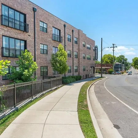 Stunning Spacious Near Restaurants & Coffee Apartment *
