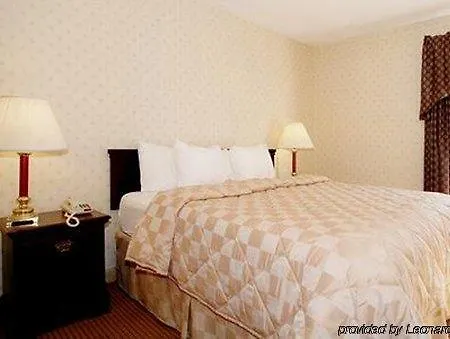 Quality Airport Hotel Nashville