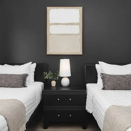 Apartment Modern Comfort Only 2 Mile To Downtown Broadway