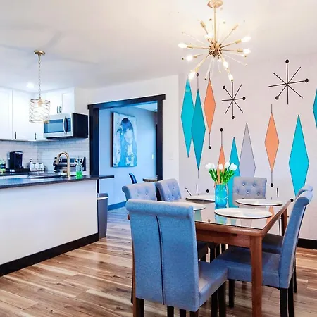 Holiday home Serenity On Stockell Street *