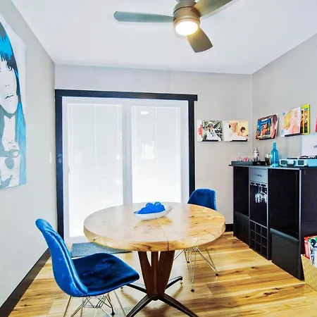 Serenity On Stockell Street Holiday home
