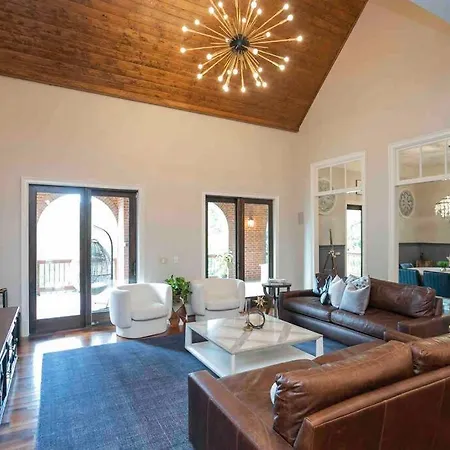 Holiday home Supreme Luxury For Discerning Tastes