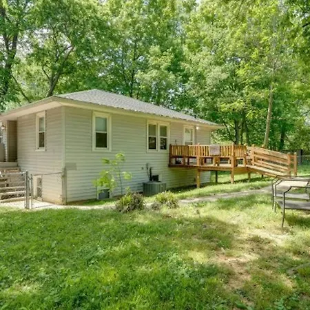 Apartment 25 Min From Downtown