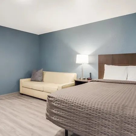 Woodspring Hermitage - Airport Hotel 3*