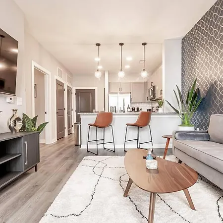 Stylish Near Downtown Wfh Friendly *
