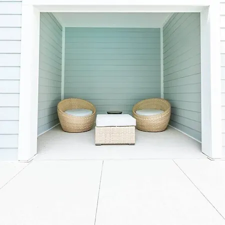 Stylish Near Downtown Wfh Friendly