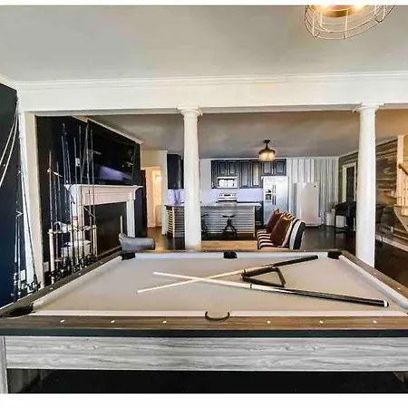 Luxury@lake Mansion Pool/hot Tub For Discerning Tastes