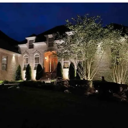 Holiday home Luxury@lake Mansion Pool/hot Tub For Discerning Tastes *