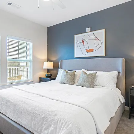 Modern In Prime Location Id9014x95 Nashville