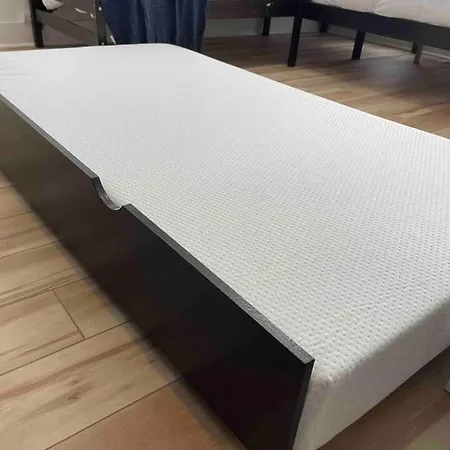 Luxurious 4bd Sleeps 12 Minutes To Downtown With Parking *
