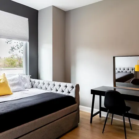 Star Retreat Townhome With Garage 3 Miles To Downtown Holiday home Nashville