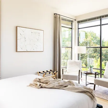 Luxury By Music Row Belmont Vanderbilt Free Parking *
