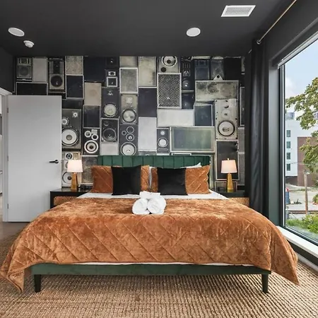 Apartment Oasis On The River With Garage Walk To Downtown Nashville