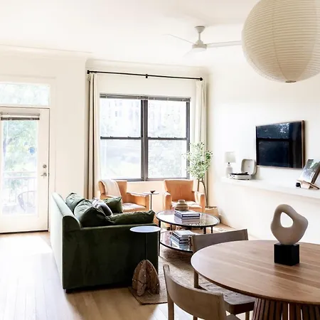 Holiday home Luxury By Music Row Belmont Vanderbilt Free Parking