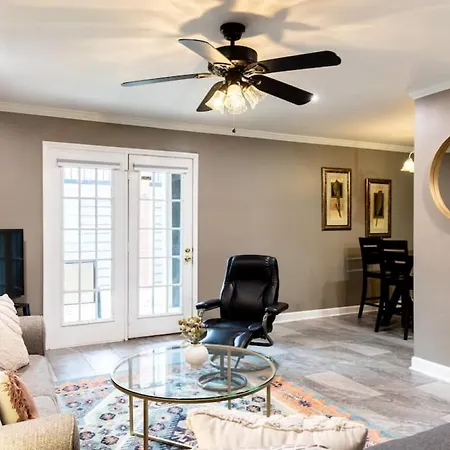 Downtown Condo, Walk To Broadway With Free Parking Nashville