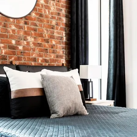 Apartment Stunning River View Walk To Downtown Rooftop Patio Nashville